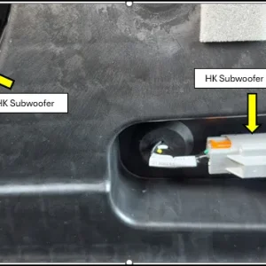 09-hk-subwoofer-connector.webp